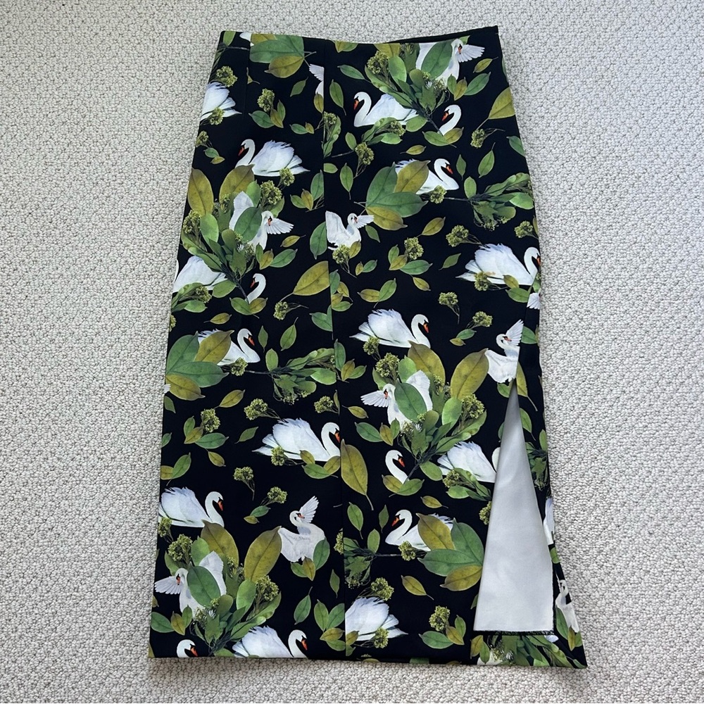 Bimba y Lola Swan Print Black Green Leaf  Elegant Black Midi Skirt with Slit